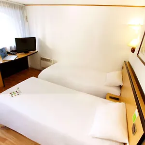 Kyriad Hotel Le Blanc-Mesnil